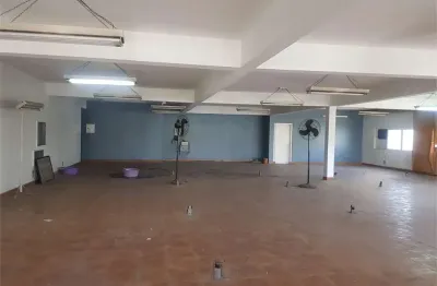 Barracão / Galpão / Depósito para alugar na Rua Hugo D'Antola, --, Lapa, São Paulo