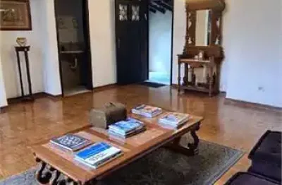 Casa comercial à venda na Rua Angatuba, --, Pacaembu, São Paulo