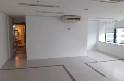 Conjunto comercial na vila olímpia, área total 92m² são dois conjuntos integrados 801/802!