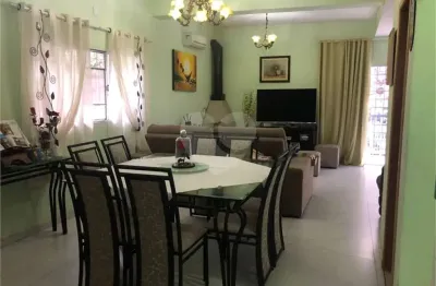 Casa com 4 quartos à venda na Rua Tauari, --, Santo Amaro, São Paulo