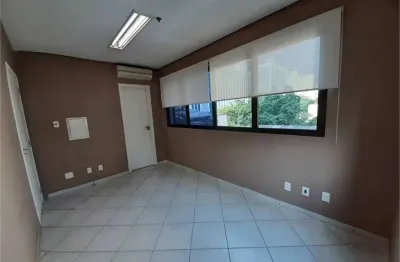 Sala comercial para alugar na Avenida Vereador José Diniz, --, Santo Amaro, São Paulo
