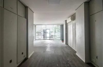 Ponto comercial à venda na Rua Antônio Carlos, --, Bela Vista, São Paulo