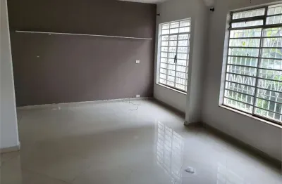 Casa comercial para alugar na Rua Edson, --, Campo Belo, São Paulo