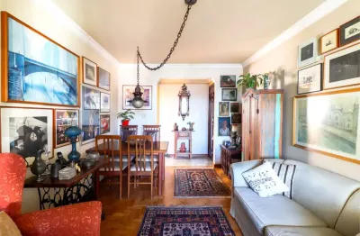 Apartamento com 3 quartos à venda na Rua João Moura, --, Pinheiros, São Paulo