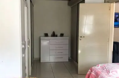 Casa de vila com 2 quartos à venda, 105 m² por r$ 680.000