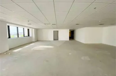 Casa comercial para alugar na Avenida Marquês de São Vicente, --, Barra Funda, São Paulo