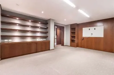 Sala comercial ou apto com 120m² com 5 salas e 1 vaga no jardins proximo a av paulista.