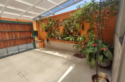 Casa com 3 quartos à venda na Rua Getúlio Augusto de Paiva, --, Brooklin, São Paulo