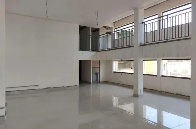 Casa comercial para alugar na Rua Cerqueira Cesar, --, Santo Amaro, São Paulo