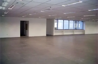 Ótima sala localizada na av. eng.º luiz carlos berrini, 1091 – 1º andar