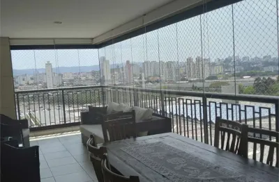 Apartamento a venda com 160m² com 4 quartos. 2 suítes e 2 vagas - barra funda