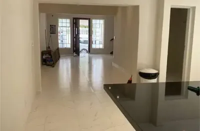 Casa com 3 quartos à venda na Rua Artur Frazão, --, Jardim Paulista, São Paulo