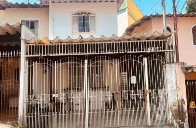 Casa com 4 quartos à venda na Rua Artur Thiré, --, Saúde, São Paulo
