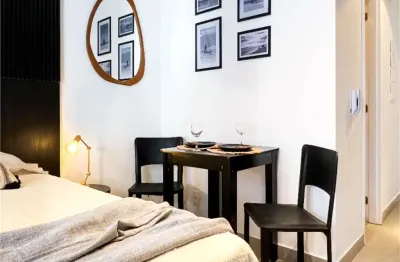 Apartamento com 1 quarto para alugar na Rua Pedroso Alvarenga, --, Itaim Bibi, São Paulo