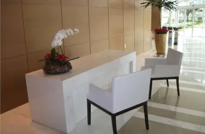 Conjunto comercial 65 metros, 2 vagas de garagem, ar condicionado, piso elevado, reformado e pronto