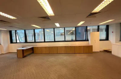Casa comercial para alugar na Rua Cincinato Braga, --, Bela Vista, São Paulo
