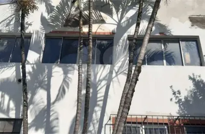 Barracão / Galpão / Depósito à venda na Rua Francisco Mesquita, --, Vila Monte Alegre, São Paulo