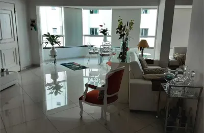 Apartamento com 3 quartos à venda na Rua Edson, --, Campo Belo, São Paulo