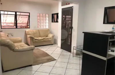 Casa comercial à venda na Rua Airosa Galvão, --, Lapa, São Paulo