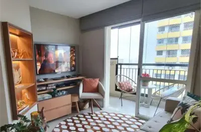 Lindo apartamento montado e decorado sob projeto de arquitetura! 2 dormitórios 1 suíte 1 vaga!