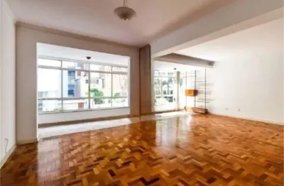 Apartamento de 253m2, 4 dormitorios para reformar em higienópolis.
