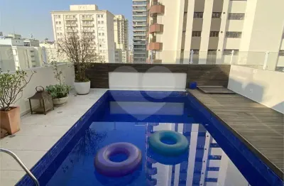 Cobertura triplex venda itaim bibi, 3 suítes, 2 vagas. piscina