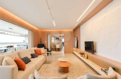 Apartamento com 211m², 3 quartos (suítes), varanda gourmet, 4 vagas, condomínio com lazer completo,