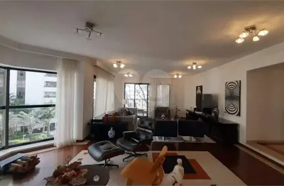 Bairro higienópolis! apartamento com 4 suites, living, varandas e 4 vagas fixas. prédio com lazer