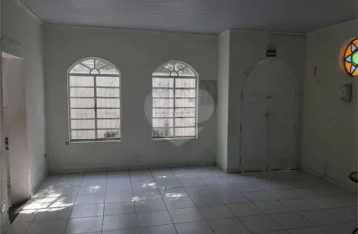 Casa térrea para uso comercial ou residencial vila mariana.