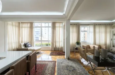 Apartamento reformado no jardins - tranquilidade e conforto