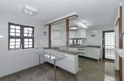Casa com 3 quartos à venda na Rua Geraldo Bourroul, --, Brooklin, São Paulo