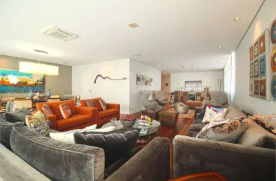 Lindissimo apartamento em hgienopolis com 3 suites, escritorio, sala de tv e 2 vagas todo reformado