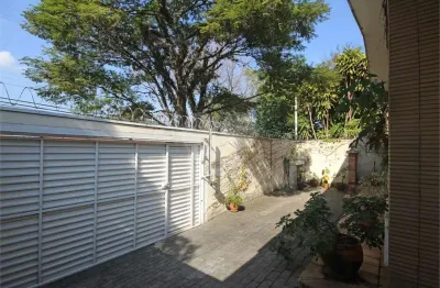 Casa com 3 quartos à venda na Rua Gregório Paes de Almeida, --, Vila Madalena, São Paulo
