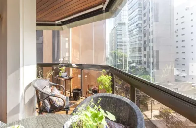 Apartamento com 3 dorms (1 suíte) e 4 vagas no jardim paulista