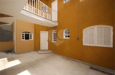 Casa comercial à venda na Rua Canário, --, Moema, São Paulo