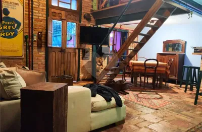 Casa  residencial ou comercial em frente ao parque ibirapuera