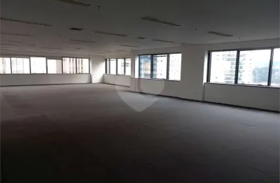Casa comercial para alugar na Avenida Engenheiro Luiz Carlos Berrini, --, Brooklin, São Paulo