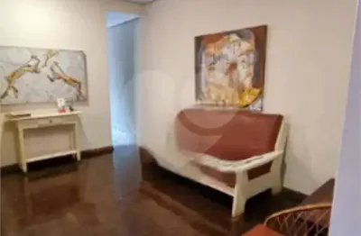 Casa com 3 quartos à venda na Rua Espírito Santo, --, Aclimação, São Paulo