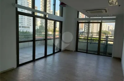 Sala comercial para alugar na Rua Ribeiro do Vale, --, Brooklin, São Paulo
