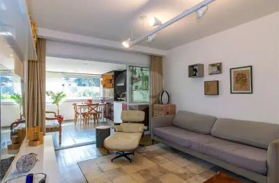 Apartamento à venda com 94m², 3 dormitórios, 1 suite e 2 vagas