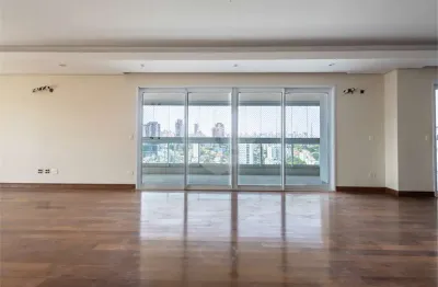 Belissimo apartamento de 280m2 lazer completo e varanda com churrasqueira. andar alto e bela vista.