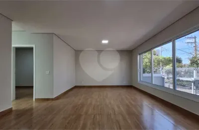 Casa com 3 quartos à venda na Rua José Marti, --, Saúde, São Paulo