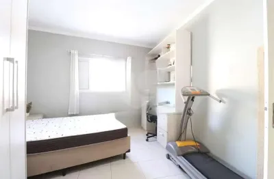 Casa com 3 quartos à venda na Rua Catão, --, Vila Romana, São Paulo