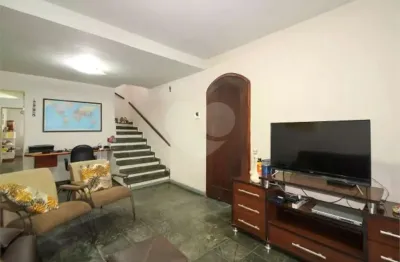 Casa com 3 quartos à venda na Rua Alves Guimarães, --, Pinheiros, São Paulo