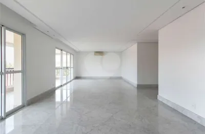 Apartamento de alto padrão à venda na vila nova conceição - 212m² 4 suítes 4 vagas lazer completo