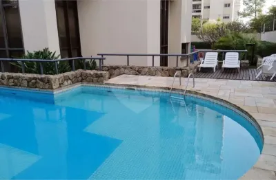 Lindo apartamento, único no andar. com 488 m². com toda estrutura de lazer.