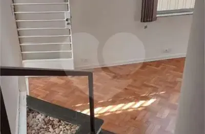 Casa com 5 quartos à venda na Rua Loureiro Batista, --, Vila Mariana, São Paulo