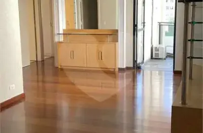 Apartamento com 3 quartos à venda na Rua Rosa e Silva, --, Higienópolis, São Paulo