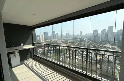 Apartamento a venda com linda vista livre para ponte estaiada em excelente localização em andar alto. próximo as linhas amarela e lilás do metrô.