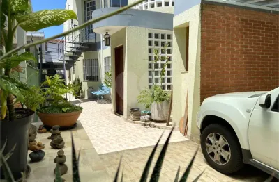 Sobrado residencial/comercial com 387 m2, 4 salas e 7 quartos, a venda no brooklin novo
